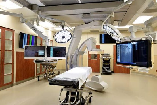 ibridikes-aggeioxeirourgikes-epembaseis